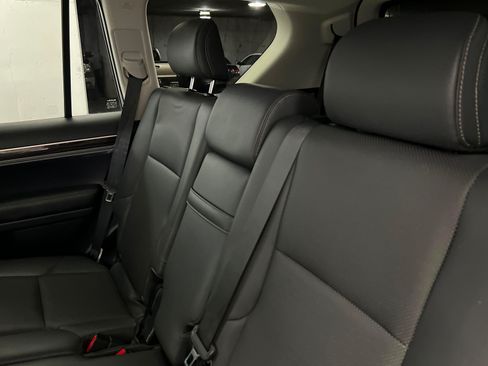 Used 2017 Lexus GX 460 w/ Navigation Package AWD/4WD image 22