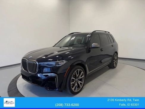 Used 2020 BMW X7 M50i w/ Dynamic Handling Package image 3