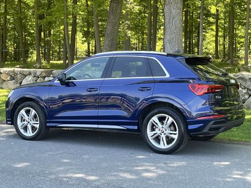 Used 2023 Audi Q3 2.0T Premium AWD/4WD image 22