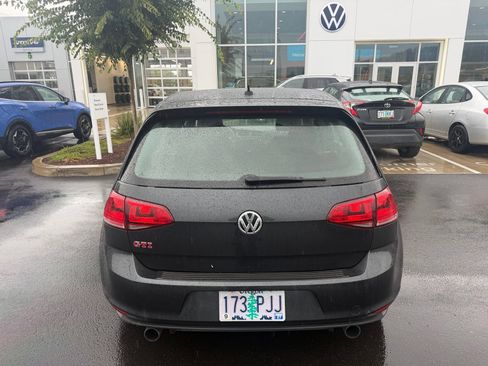 Used 2016 Volkswagen GTI SE w/ Lighting Package (SEL) FWD image 3