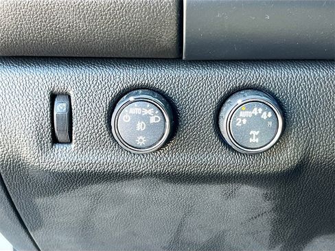 Used 2022 GMC Canyon AT4 image 10