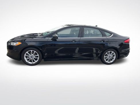 Used 2020 Ford Fusion SE image 6