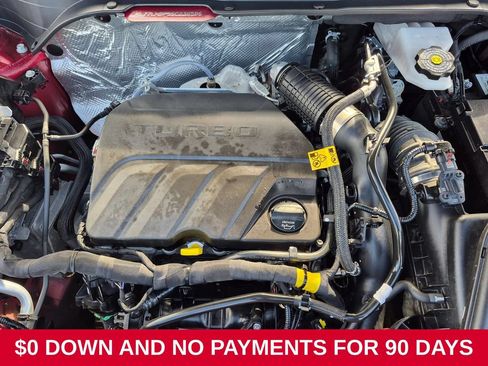 Used 2025 Chevrolet Trax LT w/ LT Convenience Package FWD image 34