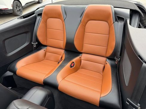 Used 2022 Ford Mustang Premium image 17