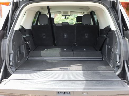 Used 2025 Ford Expedition Active AWD/4WD image 10