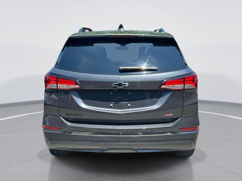 Used 2023 Chevrolet Equinox RS FWD image 4