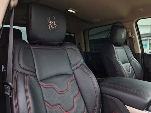 Used 2022 RAM 3500 Laramie AWD/4WD image 15
