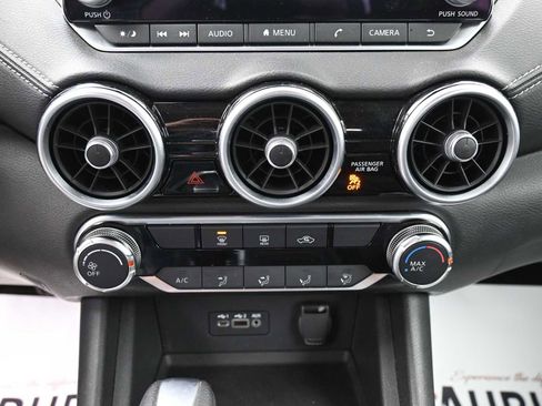 Used 2022 Nissan Sentra SV w/ Trunk Package image 8