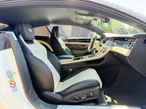 Used 2020 Bentley Continental GT V8 AWD/4WD image 24