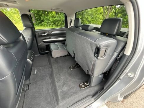 Used 2019 Toyota Tundra Platinum AWD/4WD image 46
