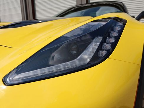 Used 2016 Chevrolet Corvette Z06 w/ 2LZ Preferred Equipment Group image 32