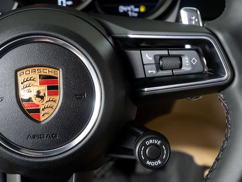 New 2026 Porsche Macan AWD/4WD image 11