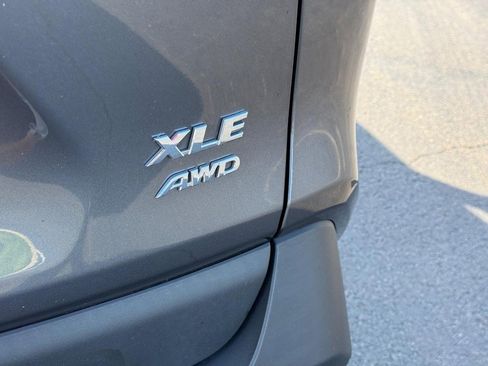 Certified 2024 Toyota RAV4 XLE AWD/4WD image 6