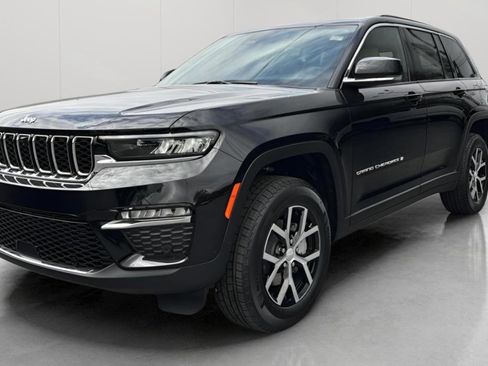 New 2025 Jeep Grand Cherokee Limited w/ Luxury Tech Group II AWD/4WD image 10