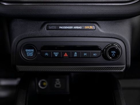 Used 2025 Ford Bronco Sport Outer Banks w/ Outer Banks Tech Package+ AWD/4WD image 29