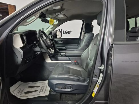 Used 2023 Toyota Tundra SR5 w/ SR5 Premium Package RWD image 5
