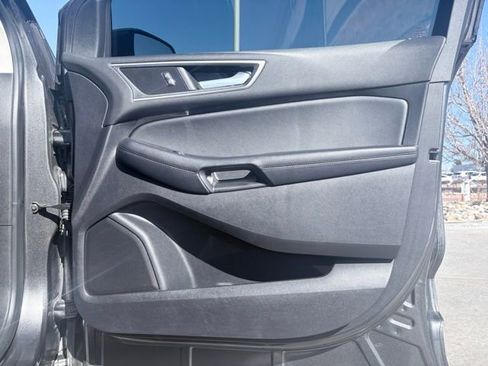 Used 2019 Ford Edge SEL w/ Equipment Group 201A image 28