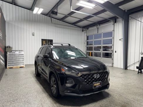 Used 2020 Hyundai Santa Fe Limited AWD/4WD image 18