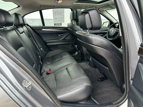 Used 2013 BMW 528i Sedan RWD image 12