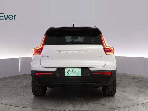 Used 2023 Volvo XC40 Recharge Plus AWD/4WD image 15