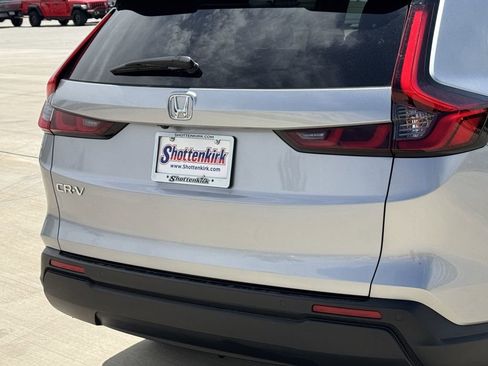 Used 2025 Honda CR-V EX-L image 6