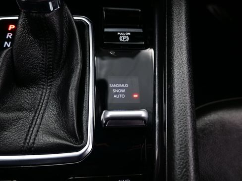 Used 2023 Jeep Compass Latitude w/ Convenience Group AWD/4WD image 24