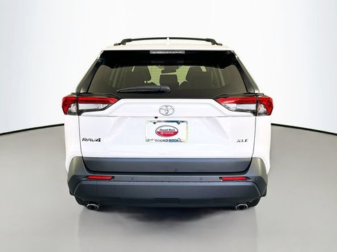 Used 2025 Toyota RAV4 XLE Premium w/ Weather Package FWD image 6