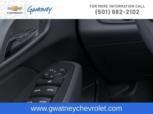 New 2026 Chevrolet Trax LS FWD image 22