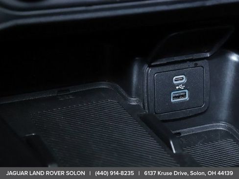 Used 2025 Ford Bronco Badlands AWD/4WD image 27
