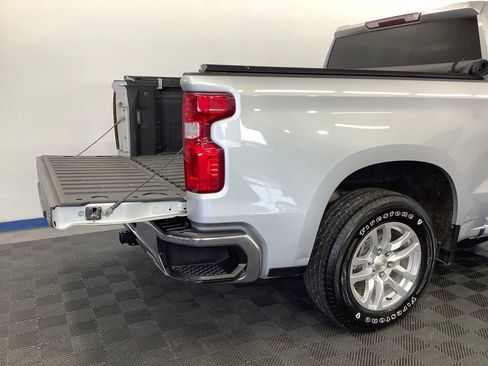 Used 2019 Chevrolet Silverado 1500 LT w/ All-Star Edition AWD/4WD image 26