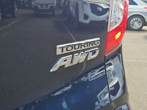 Used 2019 Honda Pilot Touring image 32