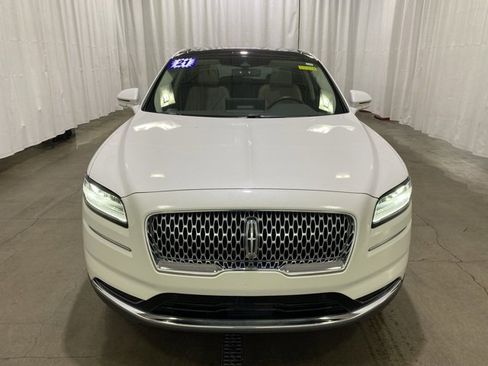 Used 2021 Lincoln Nautilus Reserve w/ Equipment Group 201A image 9