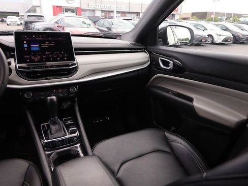Used 2025 Jeep Compass Limited AWD/4WD image 24