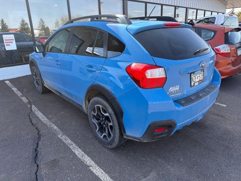Used 2016 Subaru Crosstrek 2.0i Premium w/ Moonroof Package AWD/4WD image 2