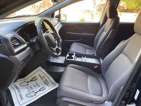 Used 2019 Honda Odyssey EX image 32