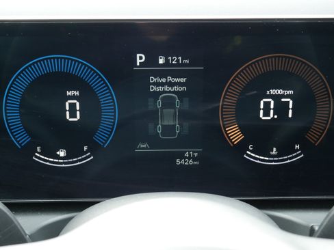 Used 2025 Hyundai Santa Cruz SE image 28