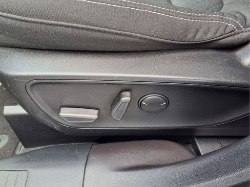 Used 2023 Ford Escape Active AWD/4WD image 21