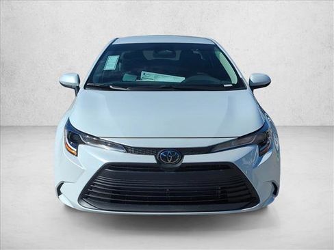 New 2026 Toyota Corolla LE image 2