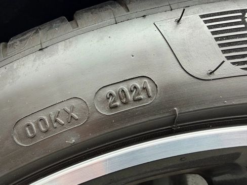 Used 2017 McLaren 570S image 43