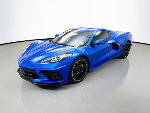 Used 2024 Chevrolet Corvette Stingray Preferred Cpe w/ 2LT image 4