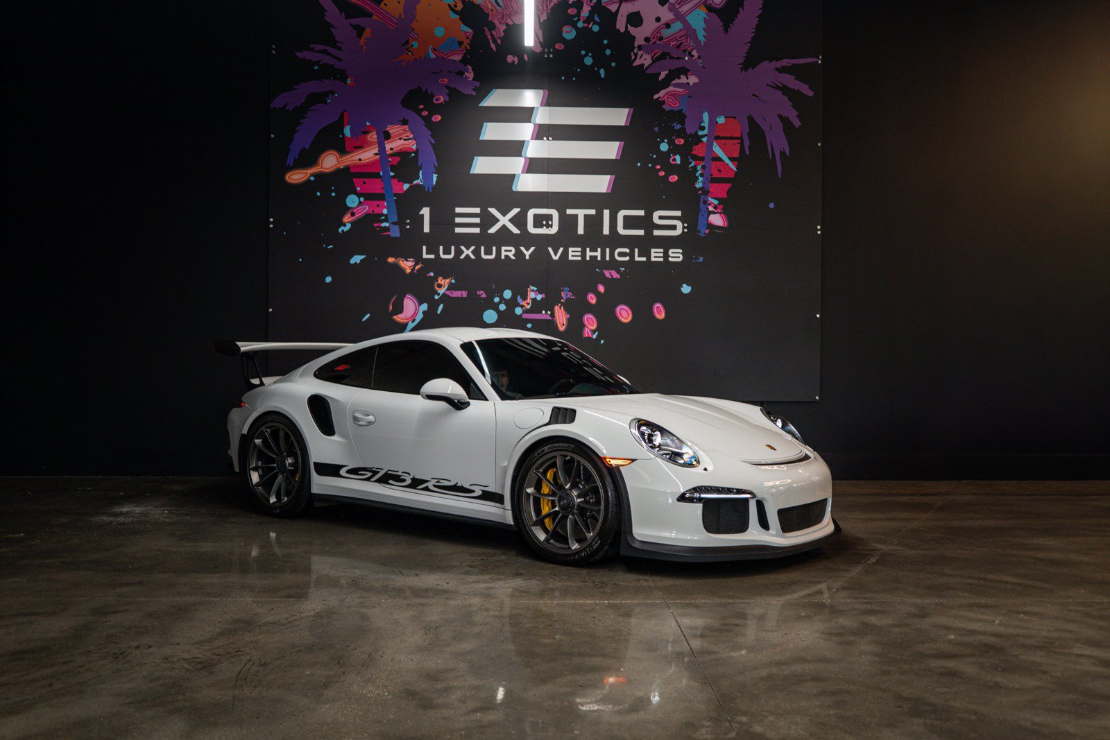 Used 2016 Porsche 911 GT3 RS RWD image 5