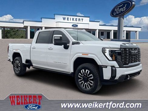 Used 2024 GMC Sierra 2500 Denali Ultimate image 1
