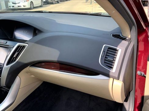 Used 2016 Acura TLX image 16