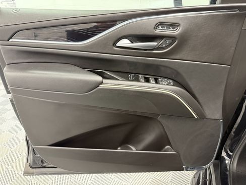 Used 2023 Cadillac Escalade Sport image 10