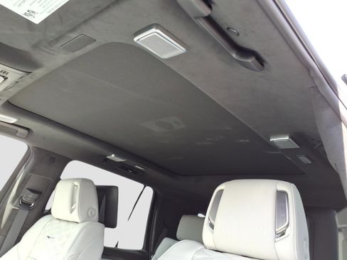 New 2026 Cadillac Escalade Platinum Sport w/ LPO, ONYX Package image 18