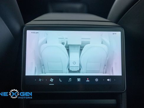 Used 2025 Tesla Model 3 Long Range AWD/4WD image 26