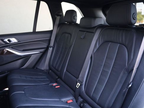 Used 2019 BMW X5 xDrive40i w/ Convenience Package AWD/4WD image 22