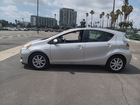 Used 2012 Toyota Prius C Four image 5