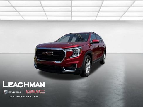 Used 2024 GMC Terrain SLE w/ Driver Convenience Package FWD image 9