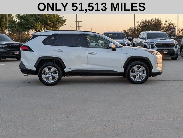 Used 2021 Toyota RAV4 Limited AWD/4WD image 4